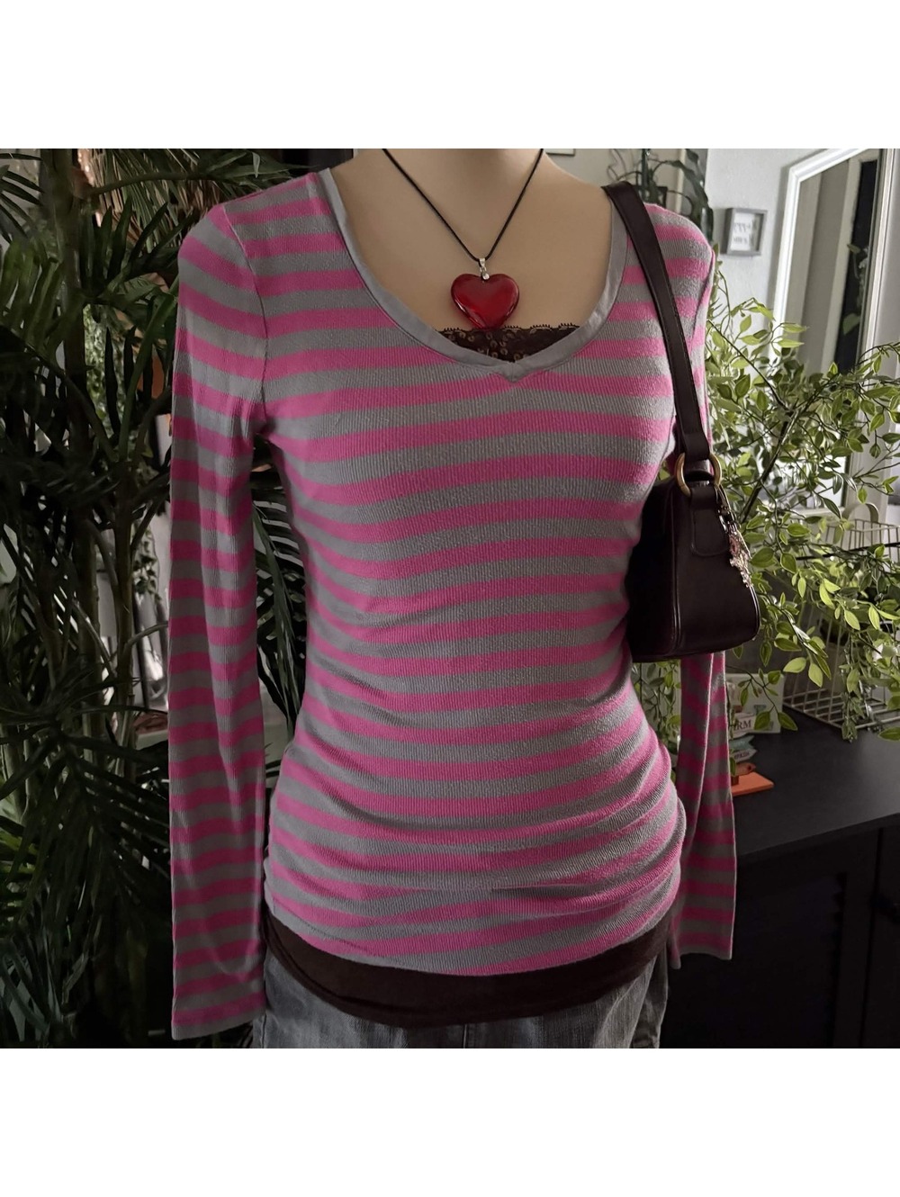 y2k pink grey striped v neck top